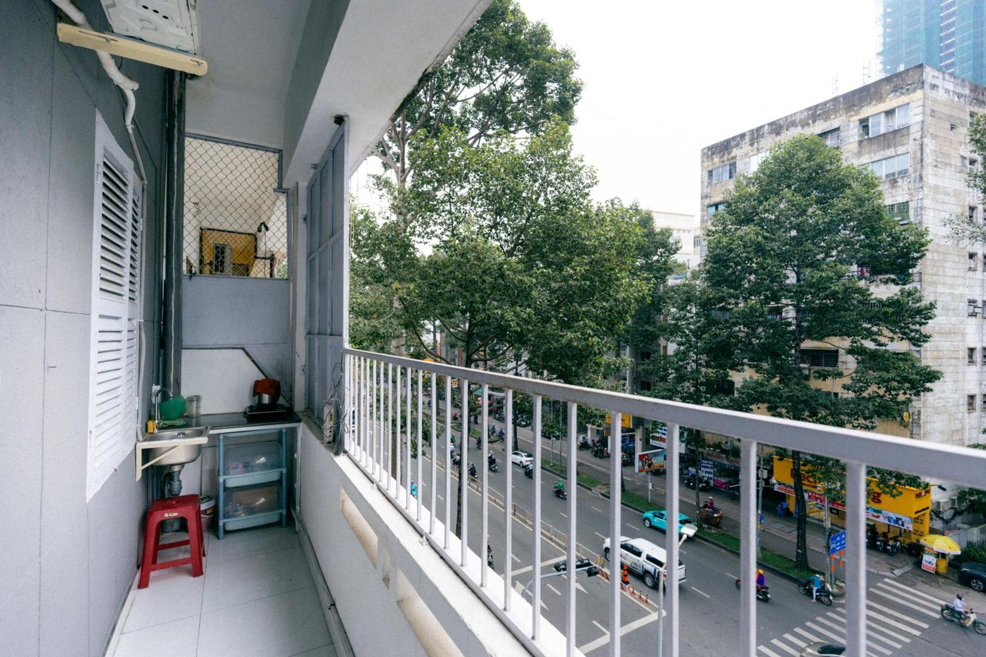Stay&chill - S.5 - Nostalgic Near Bui Vien