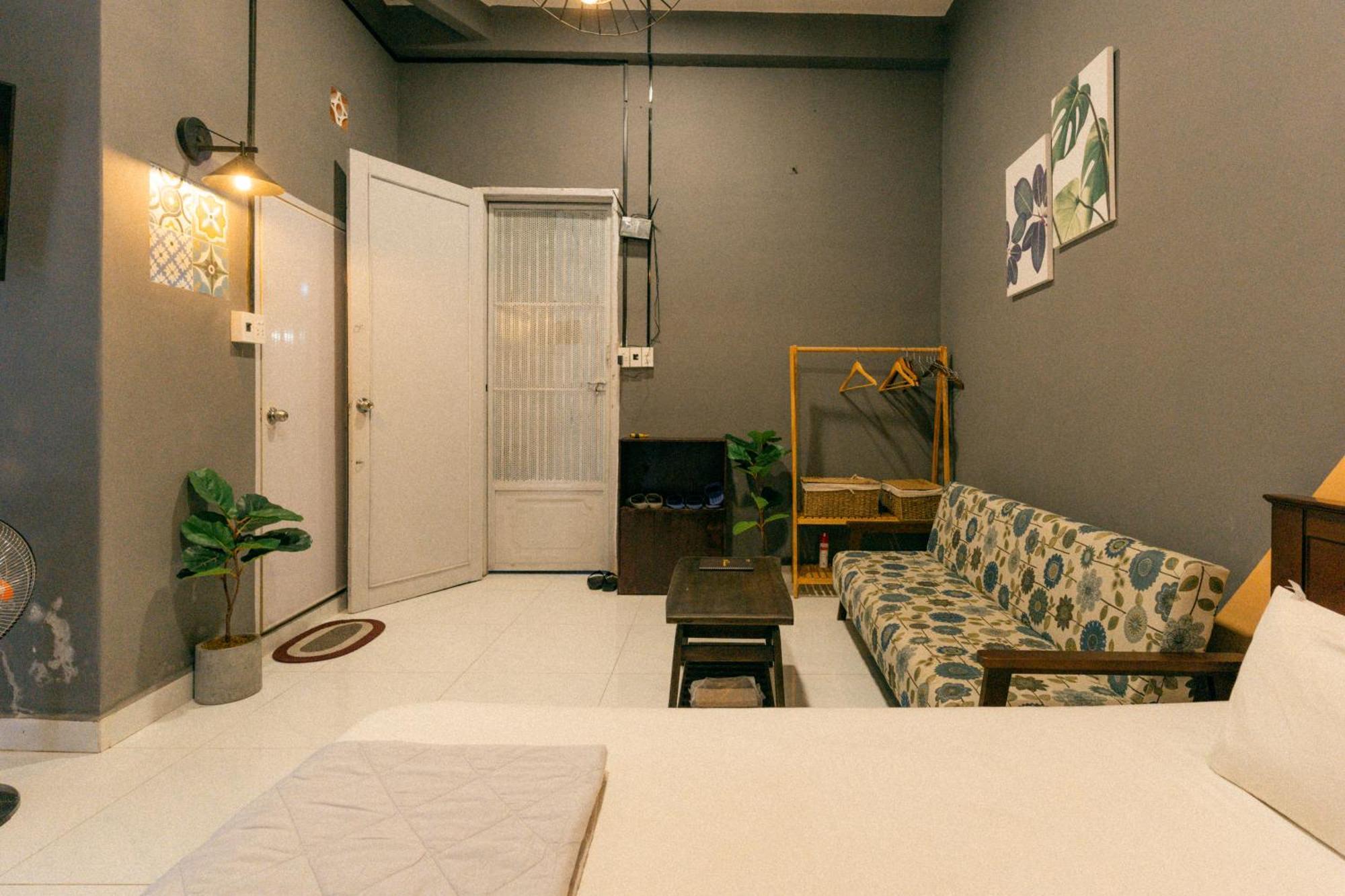Stay&chill - S.5 - Nostalgic Near Bui Vien Apartment *